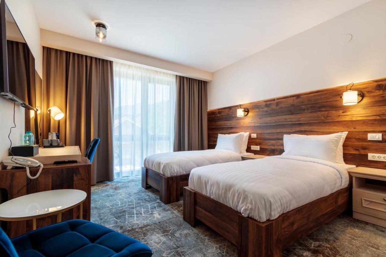 River Hotel & Spa Calimanesti Ngoại thất bức ảnh