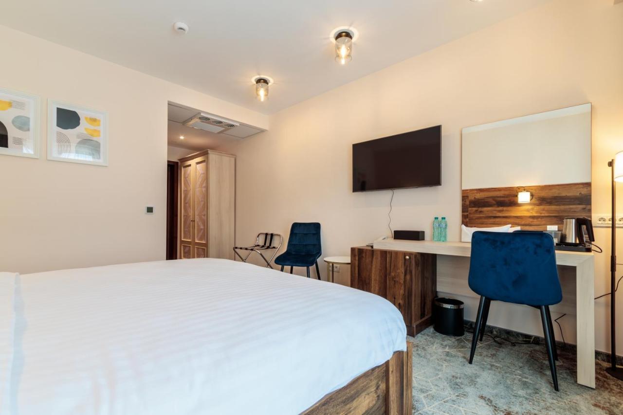 River Hotel & Spa Calimanesti Ngoại thất bức ảnh