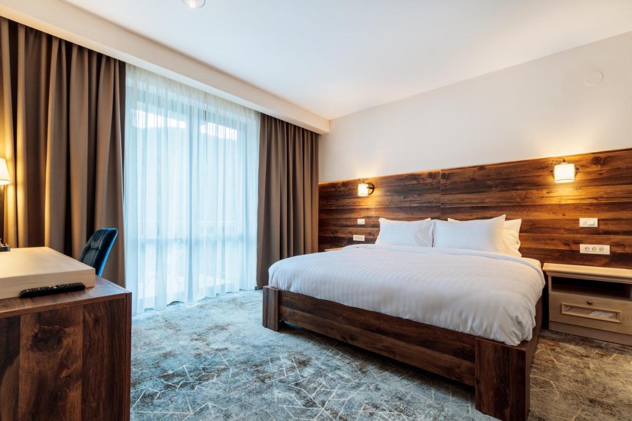River Hotel & Spa Calimanesti Ngoại thất bức ảnh